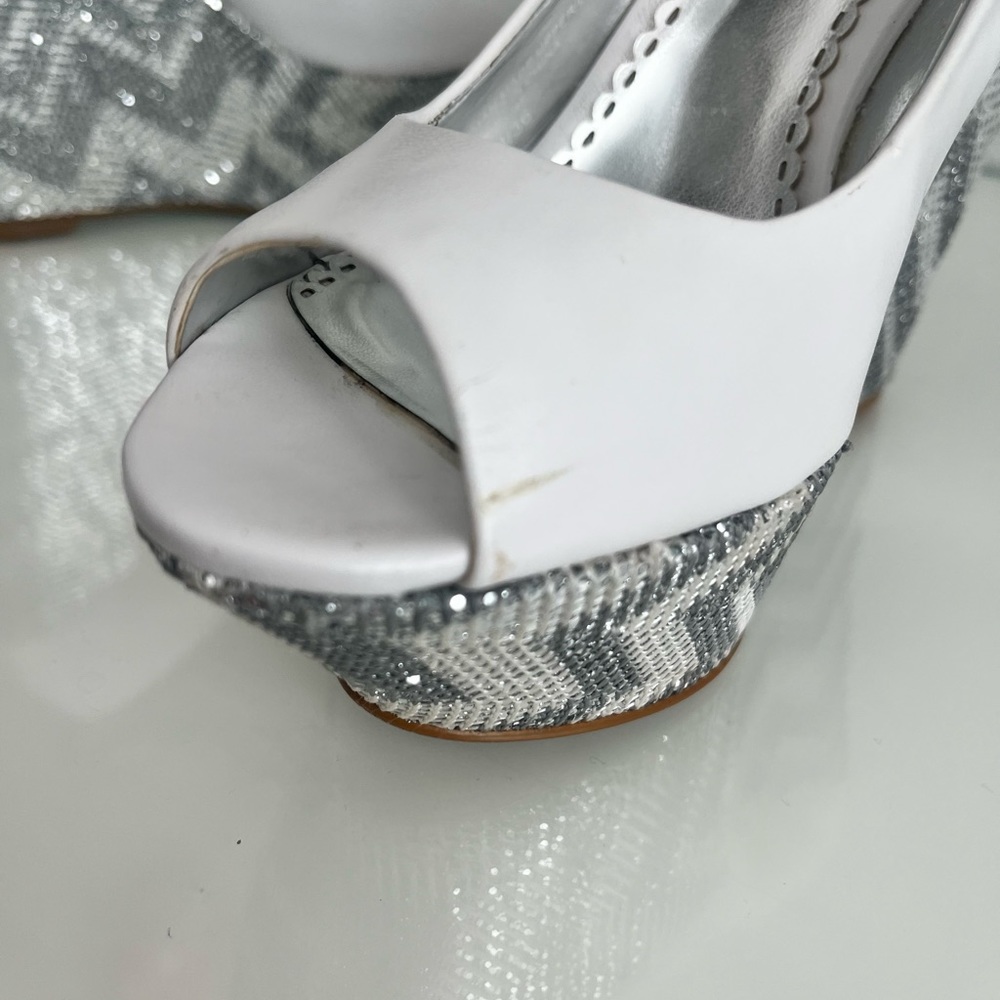 Bebe Wedges - Picture 5 of 5